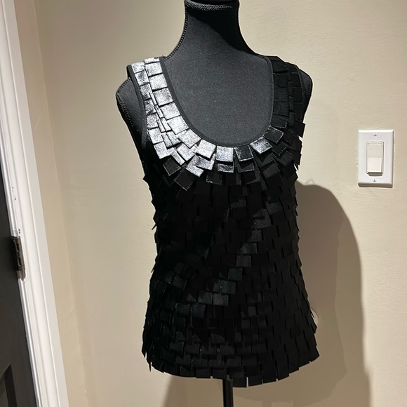 Laura party top - Picture 1 of 3